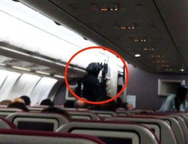 ΕΚΤΑΚΤΟ: Απειλή για βόμβα σε αεροπλάνο της Malaysian Airlines στην Αυστραλία - Αποκλεισμένο το αεροδρόμιο της Μελβούρνης (φωτό)